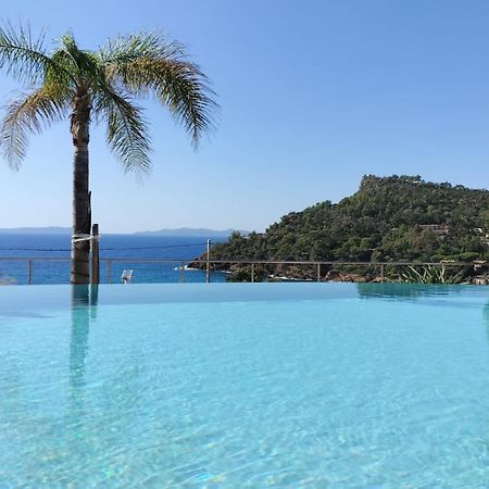Les Lauriers Roses Aparthotel Le Le Rayol-Canadel-sur-Mer Exterior foto