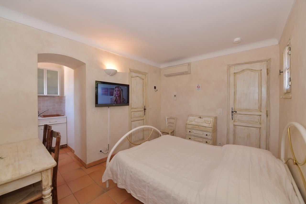 Les Lauriers Roses Aparthotel Le Le Rayol-Canadel-sur-Mer Exterior foto